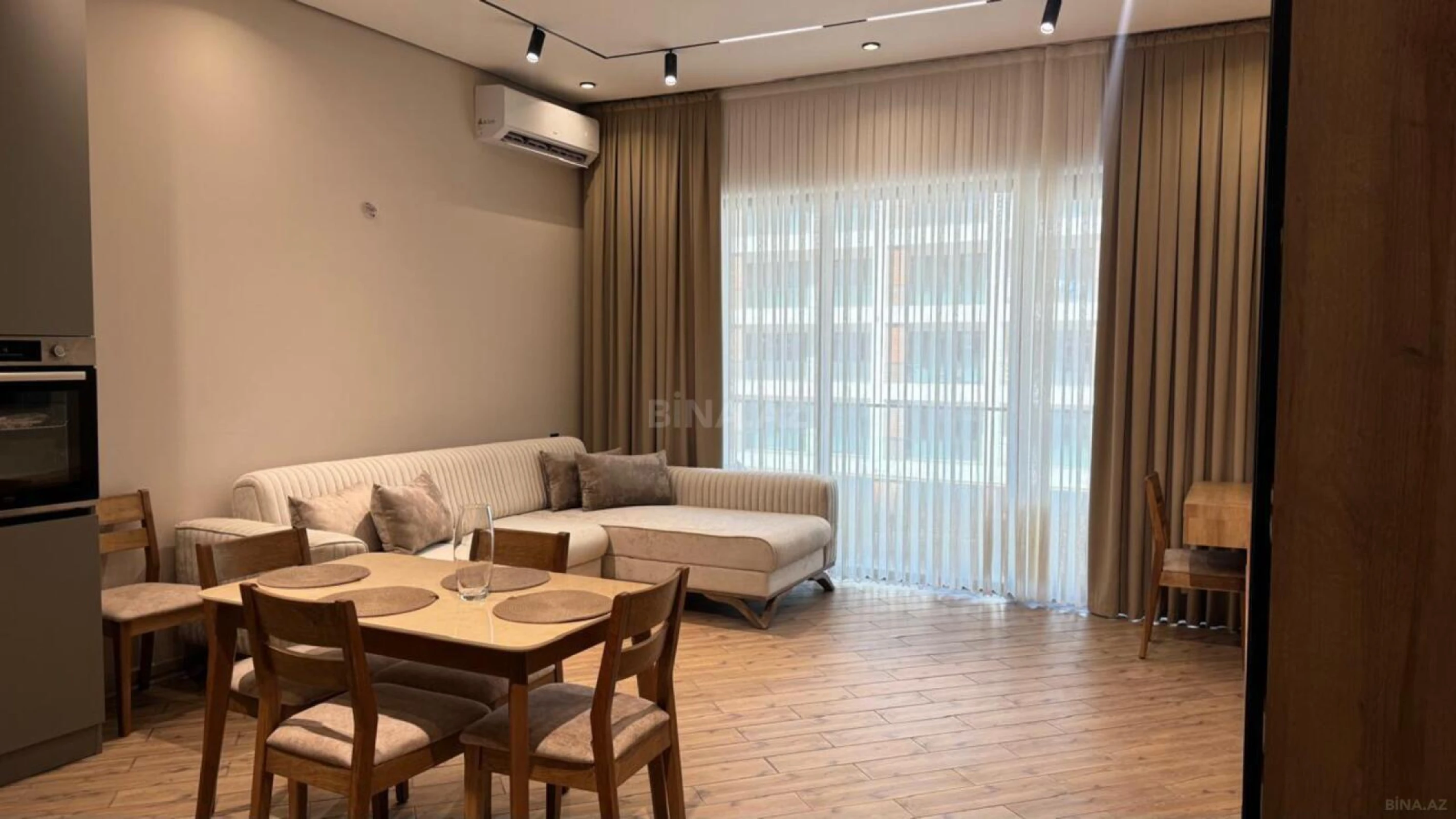 Kirayə verilir 3 otaqlı mənzil 115 m²