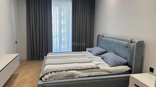 Kirayə verilir 3 otaqlı mənzil 115 m²