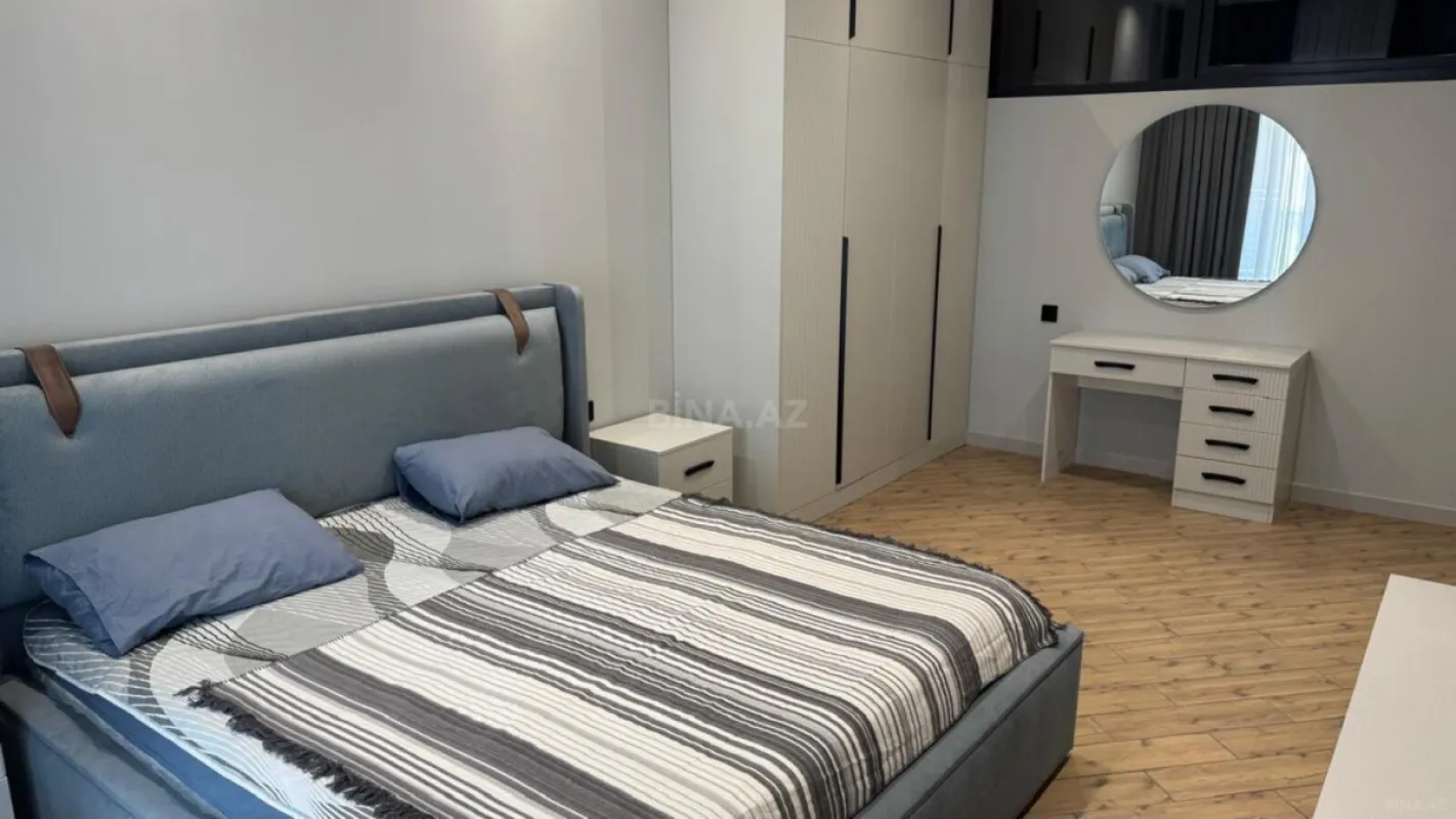 Kirayə verilir 3 otaqlı mənzil 115 m²