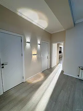 Satılır 3 otaqlı mənzil 126 m²