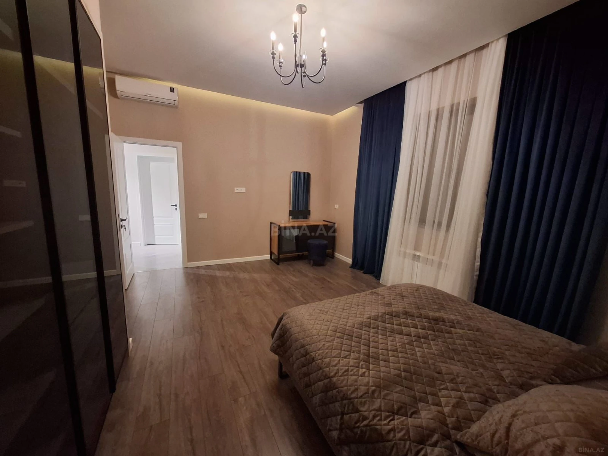 Kirayə verilir 4 otaqlı həyət evi 220 m²