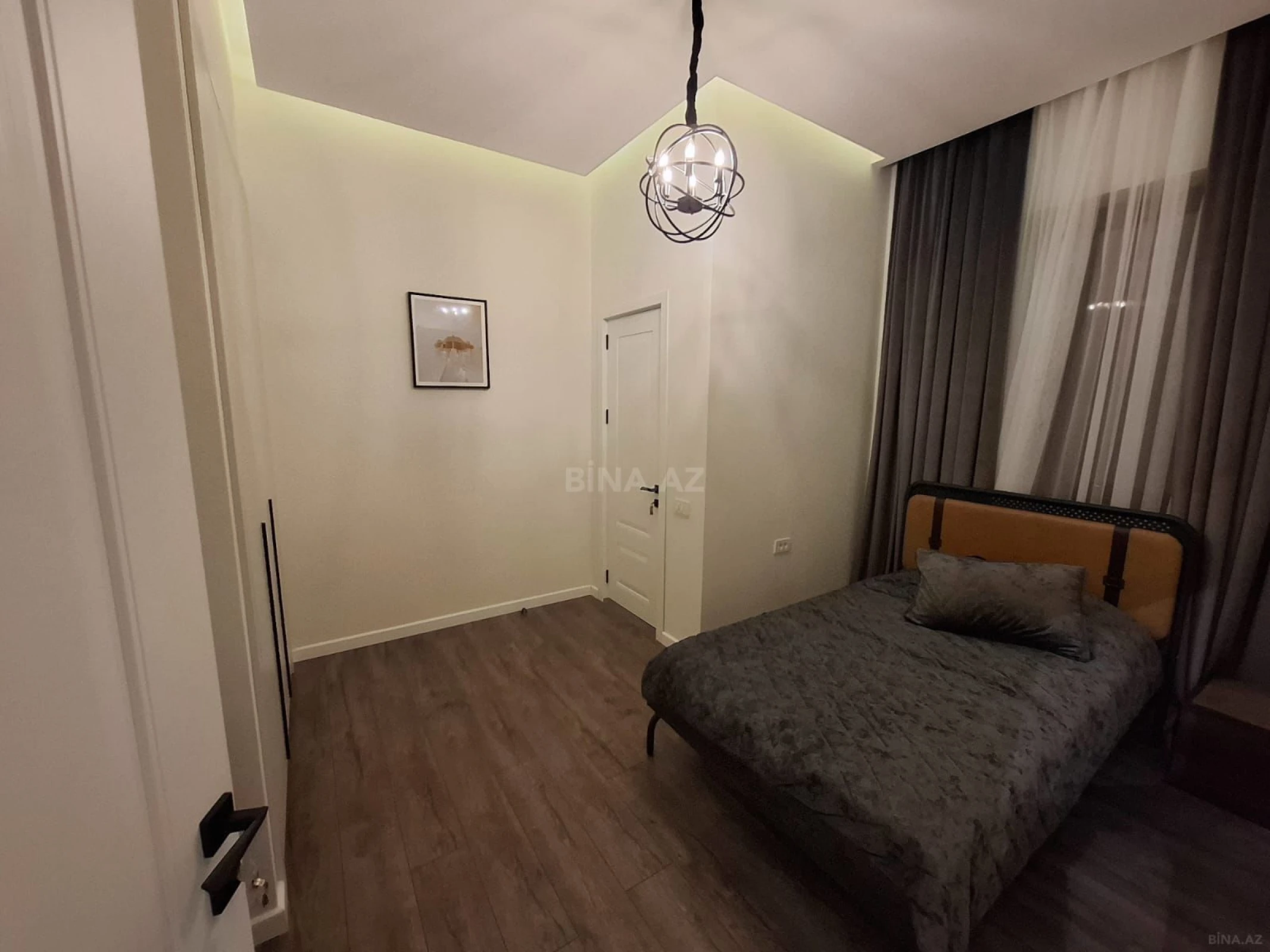 Kirayə verilir 4 otaqlı həyət evi 220 m²