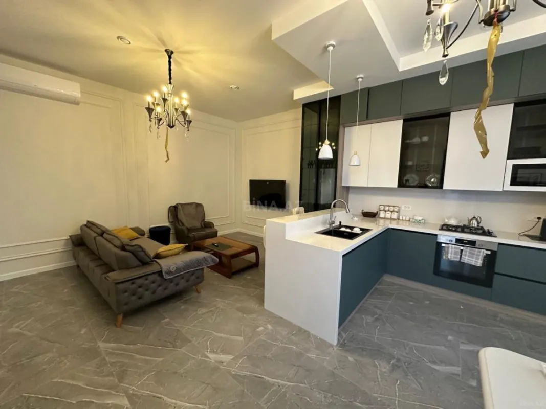 Kirayə verilir 4 otaqlı həyət evi 220 m²