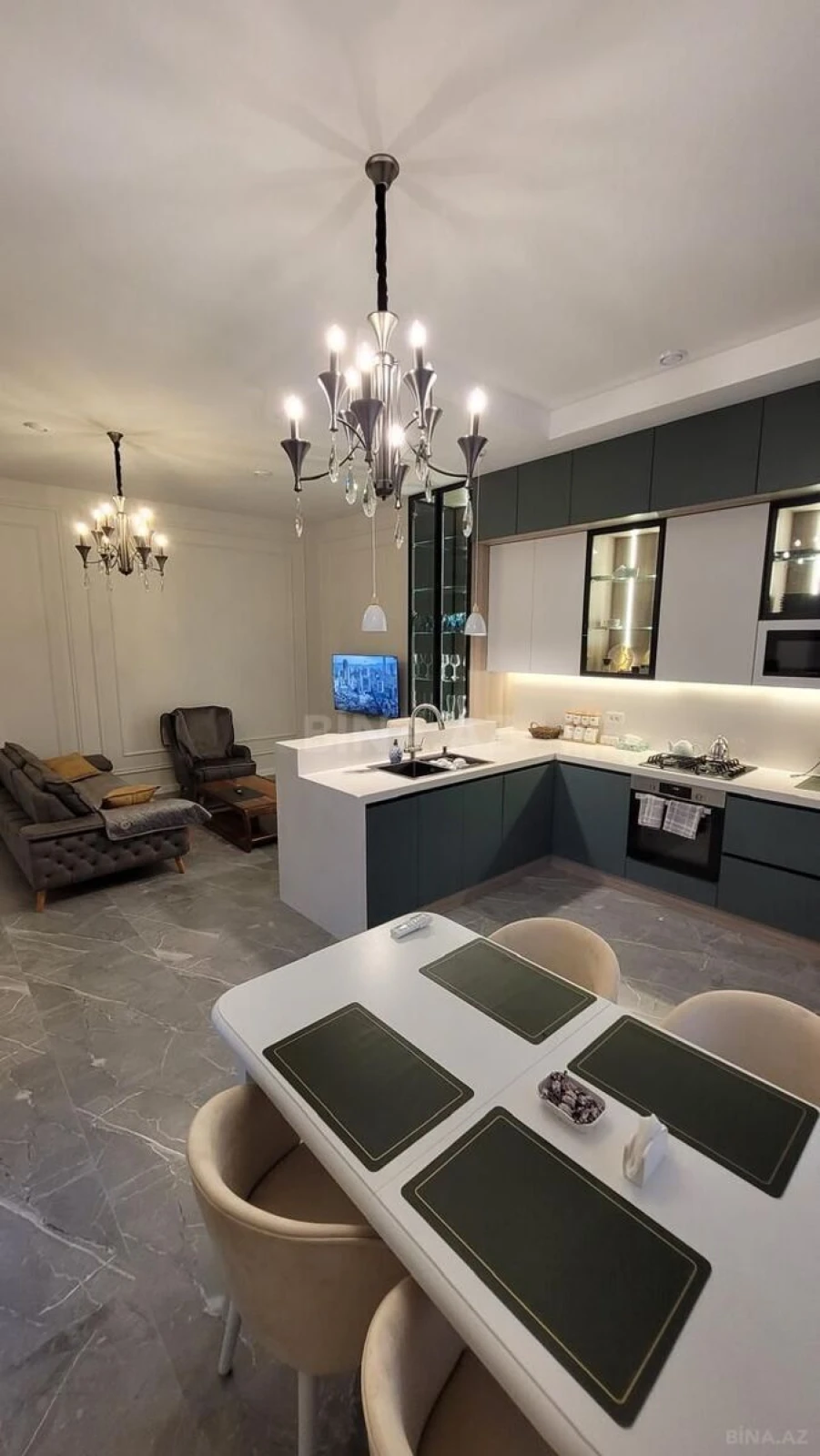 Kirayə verilir 4 otaqlı həyət evi 220 m²