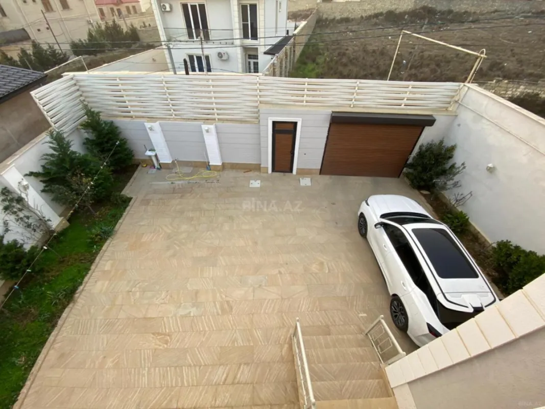 Satılır 4 otaqlı həyət evi 180 m²