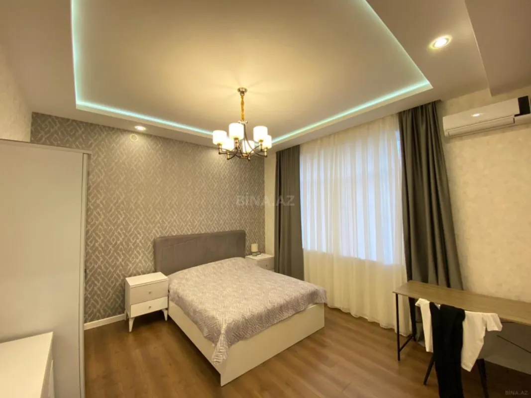 Satılır 4 otaqlı həyət evi 180 m²