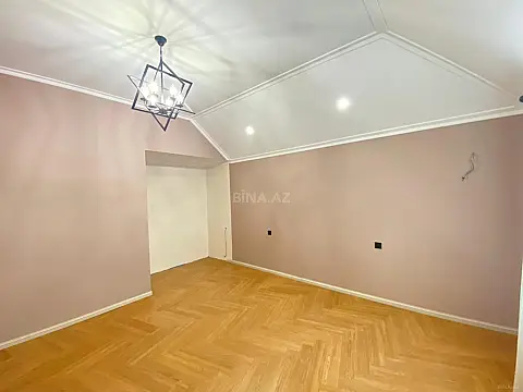 Satılır 4 otaqlı həyət evi 220 m²