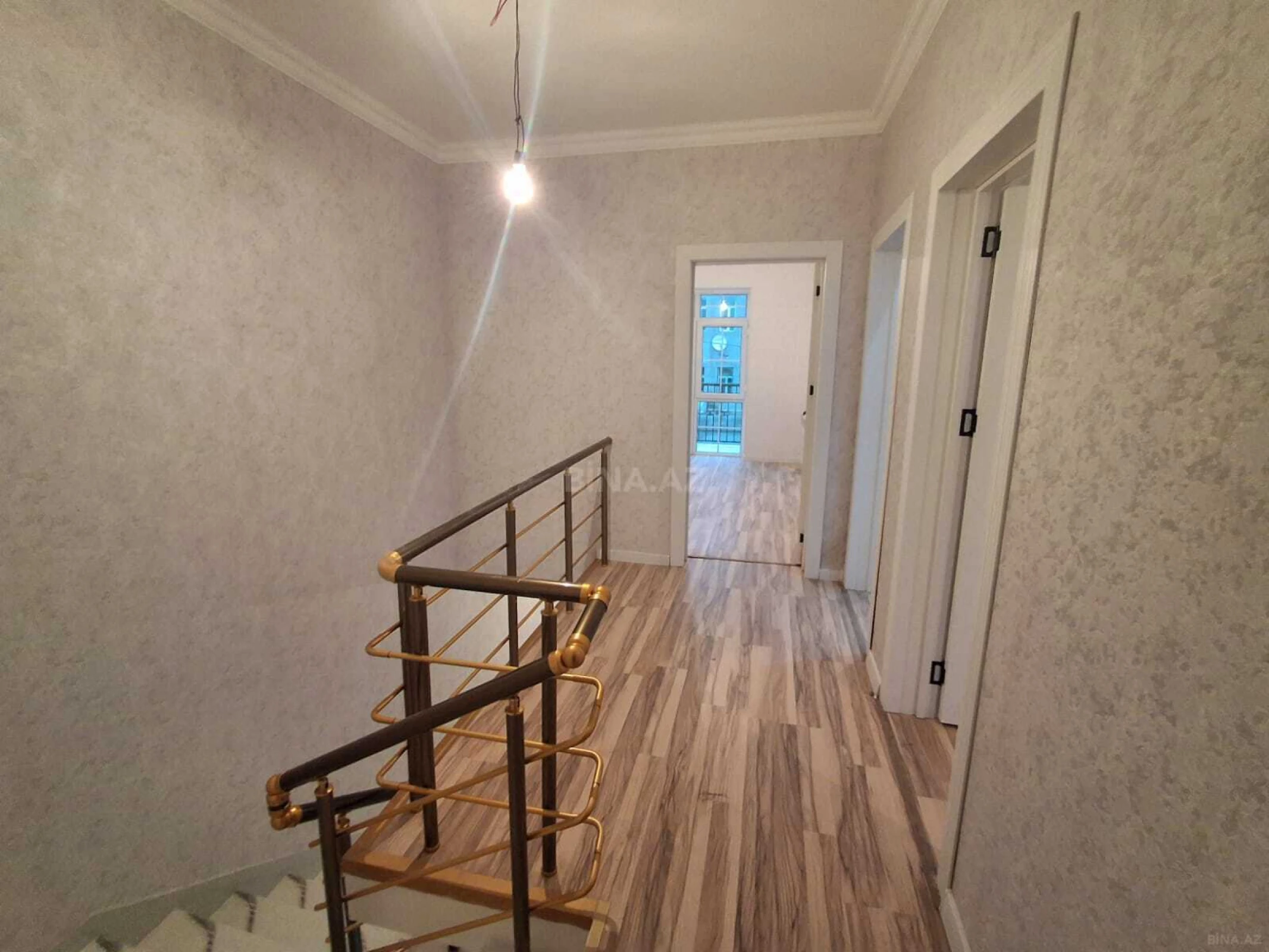 Satılır 4 otaqlı həyət evi 150 m²