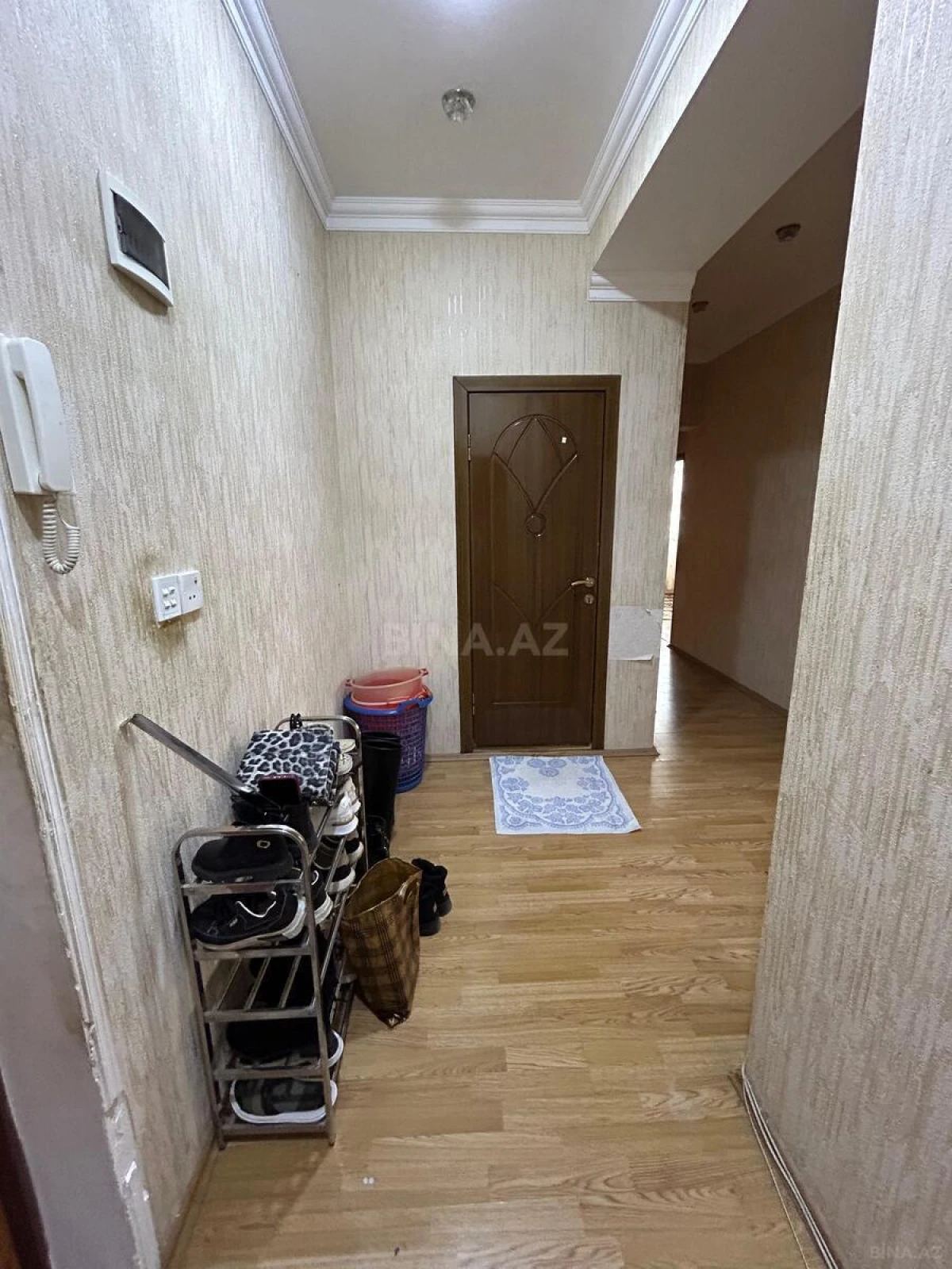 Satılır 3 otaqlı mənzil 108 m²