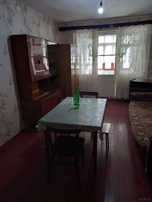 Kirayə verilir 2 otaqlı mənzil 40 m²