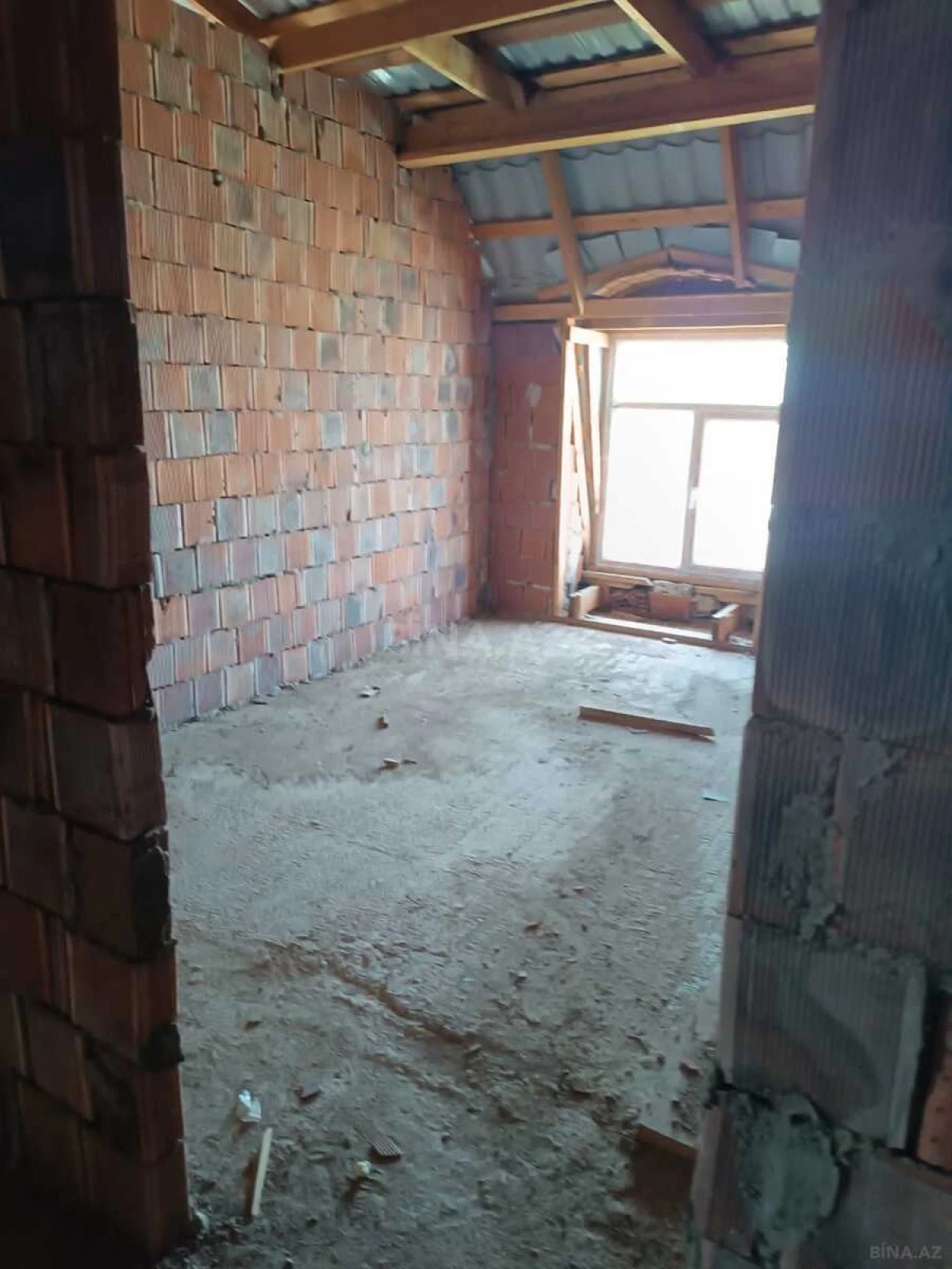 Satılır 3 otaqlı mənzil 90 m²