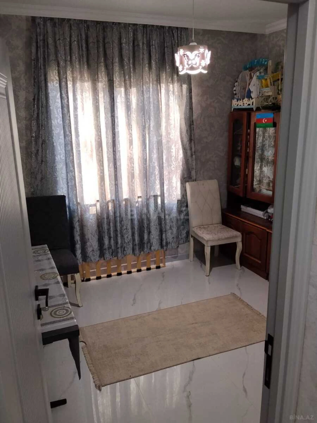 Satılır 4 otaqlı mənzil 95 m²