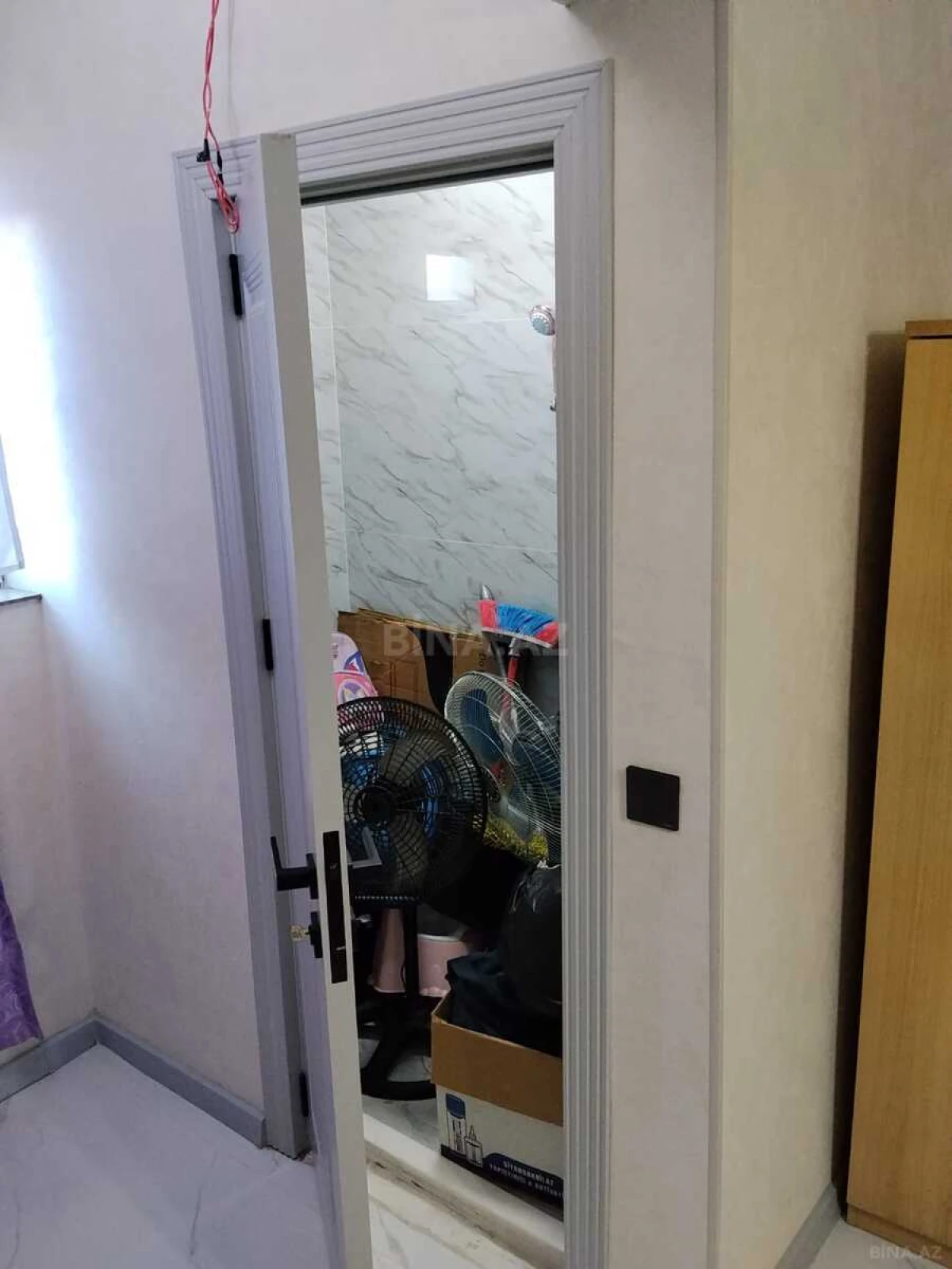 Satılır 4 otaqlı mənzil 95 m²