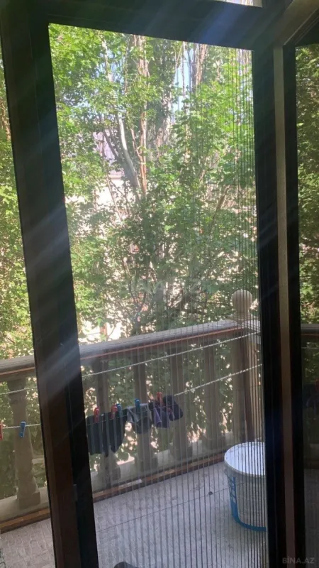 Kirayə verilir 2 otaqlı mənzil 75 m²