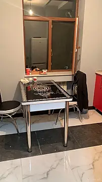 Kirayə verilir 2 otaqlı mənzil 75 m²