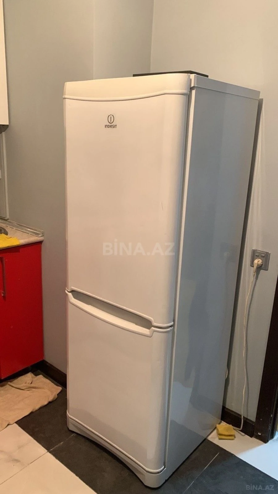 Kirayə verilir 2 otaqlı mənzil 75 m²