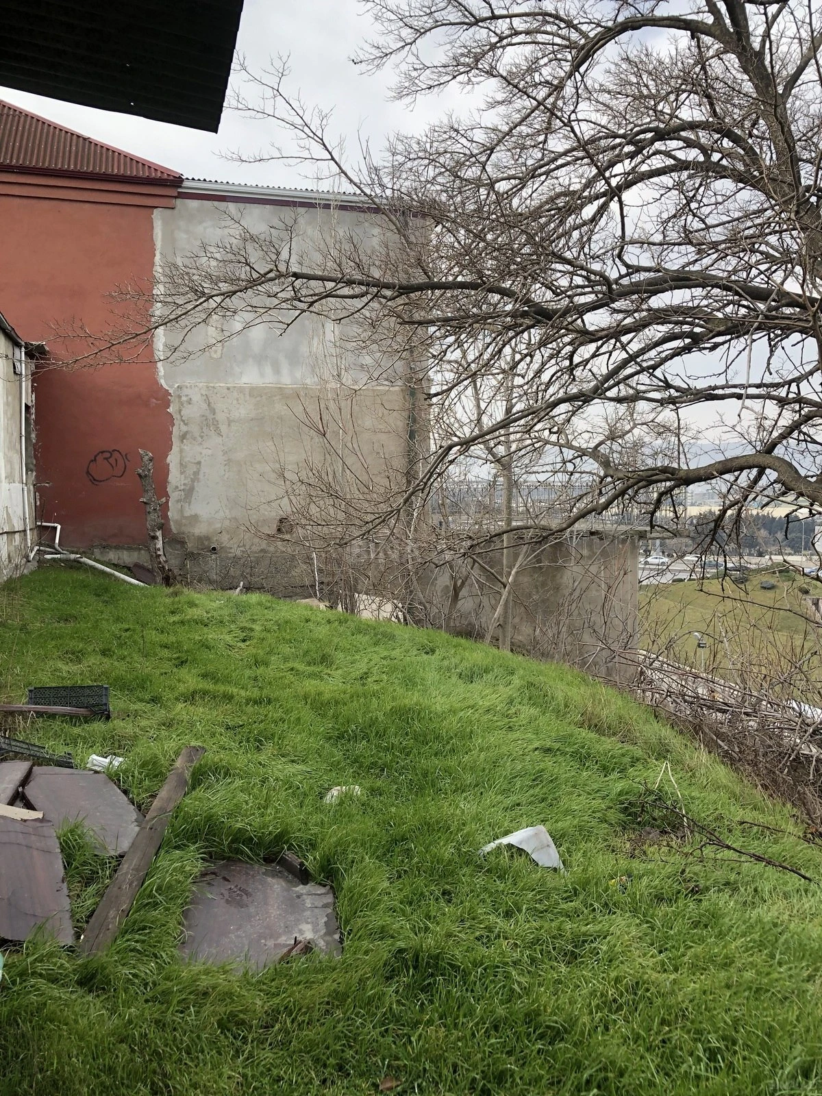 Satılır 5 otaqlı həyət evi 200 m²