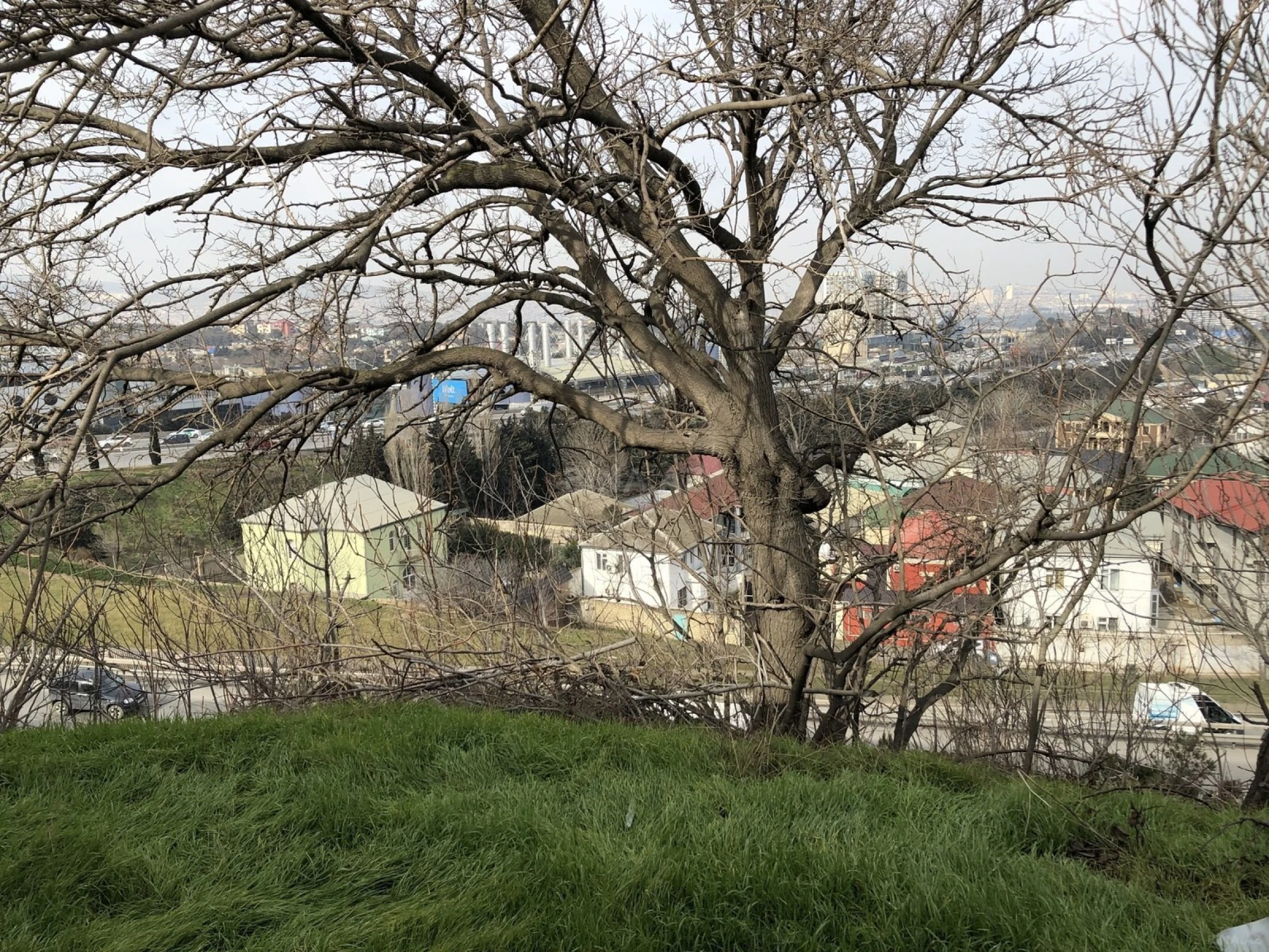 Satılır 5 otaqlı həyət evi 200 m²