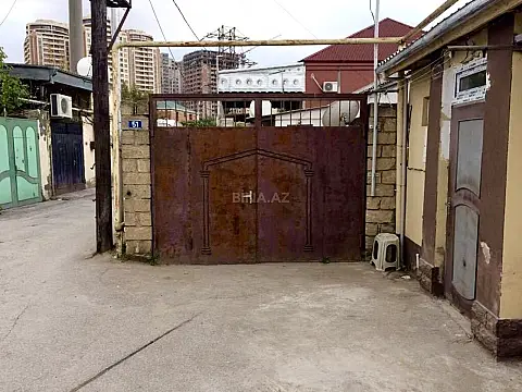 Satılır 5 otaqlı həyət evi 200 m² — Bakı, 8-ci kilometr 5 otaq 200.00 m²