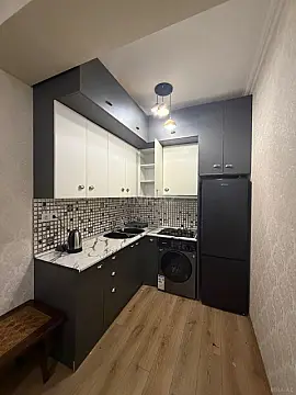 Kirayə verilir 2 otaqlı mənzil 50 m²