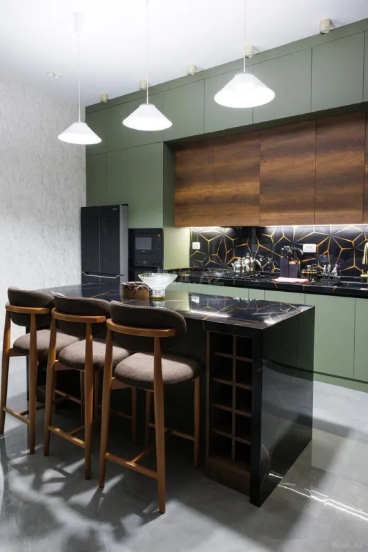 Kirayə verilir 5 otaqlı həyət evi 300 m²