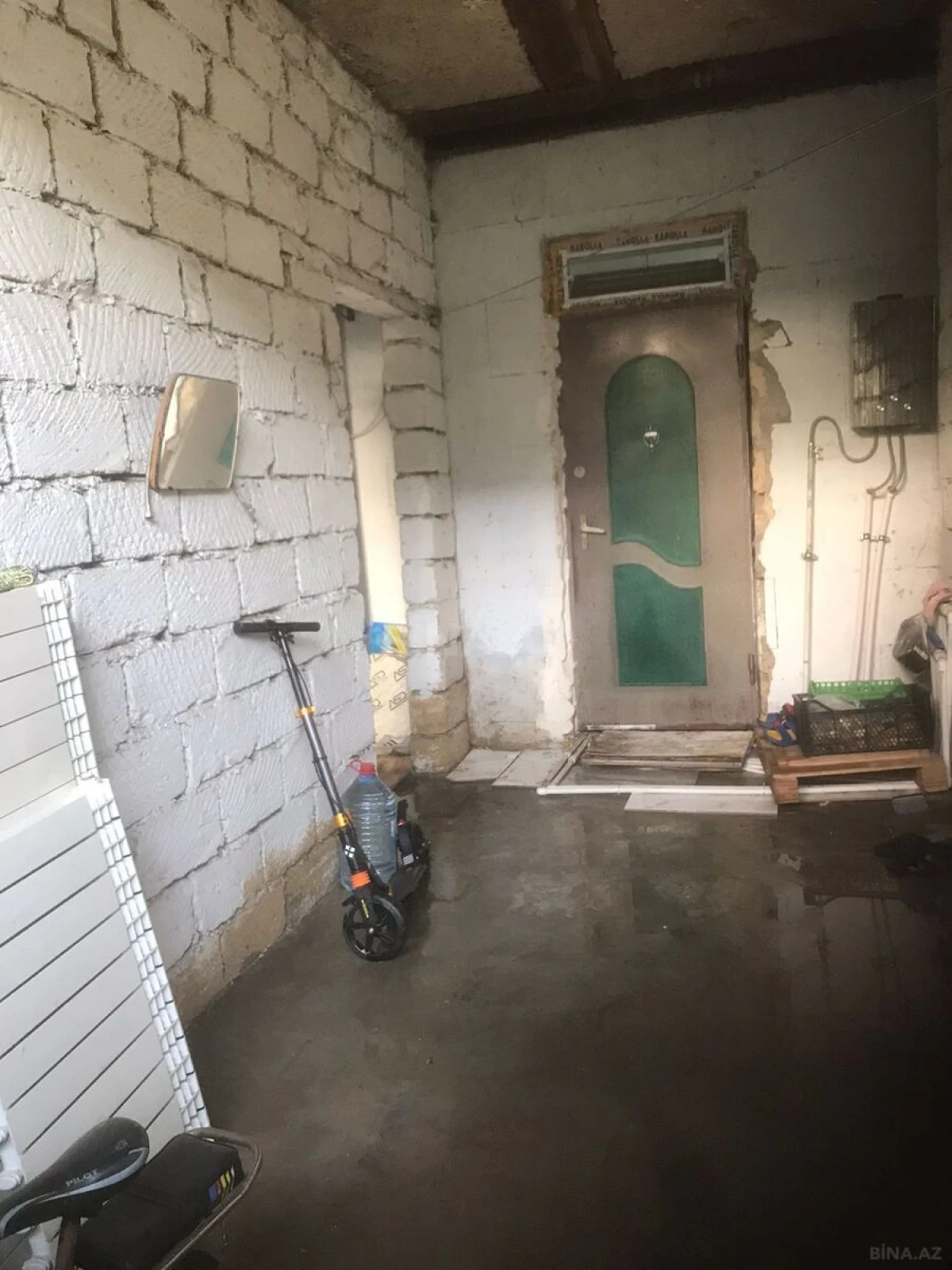 Satılır 4 otaqlı mənzil 95 m²