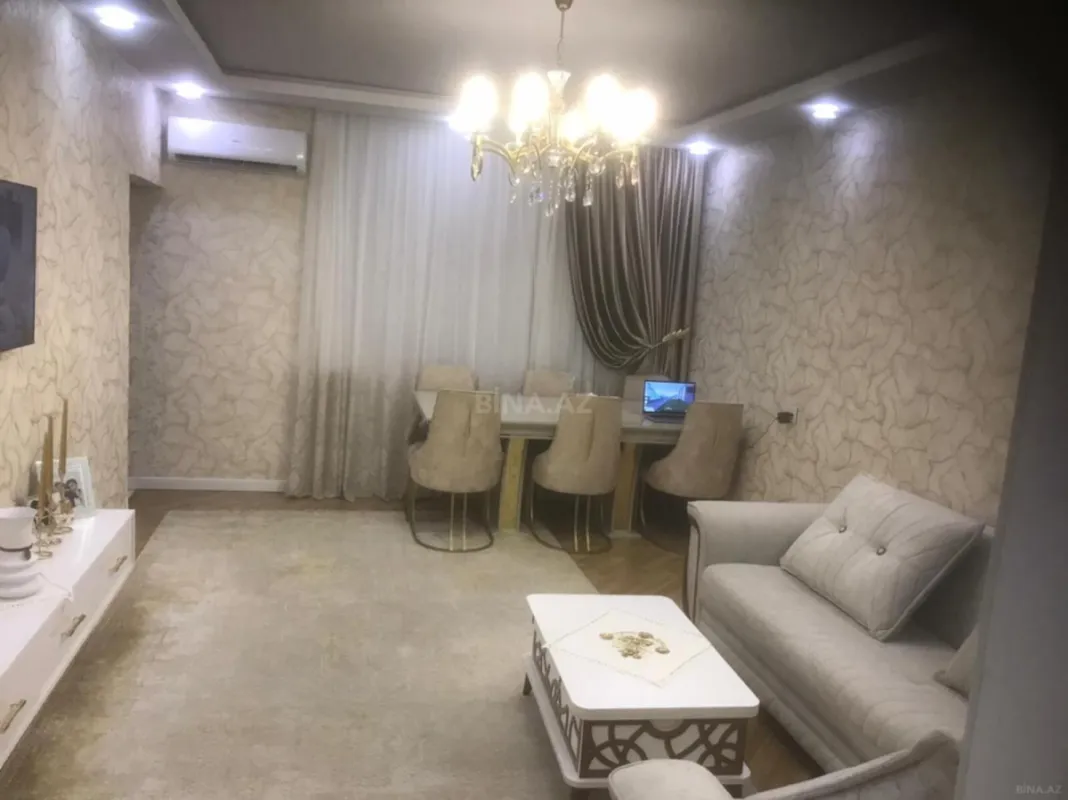 Satılır 4 otaqlı mənzil 95 m²