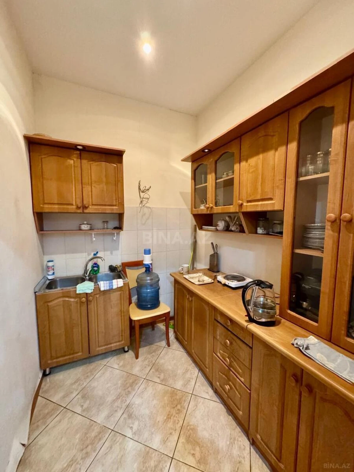 Satılır 5 otaqlı ofis 190 m²