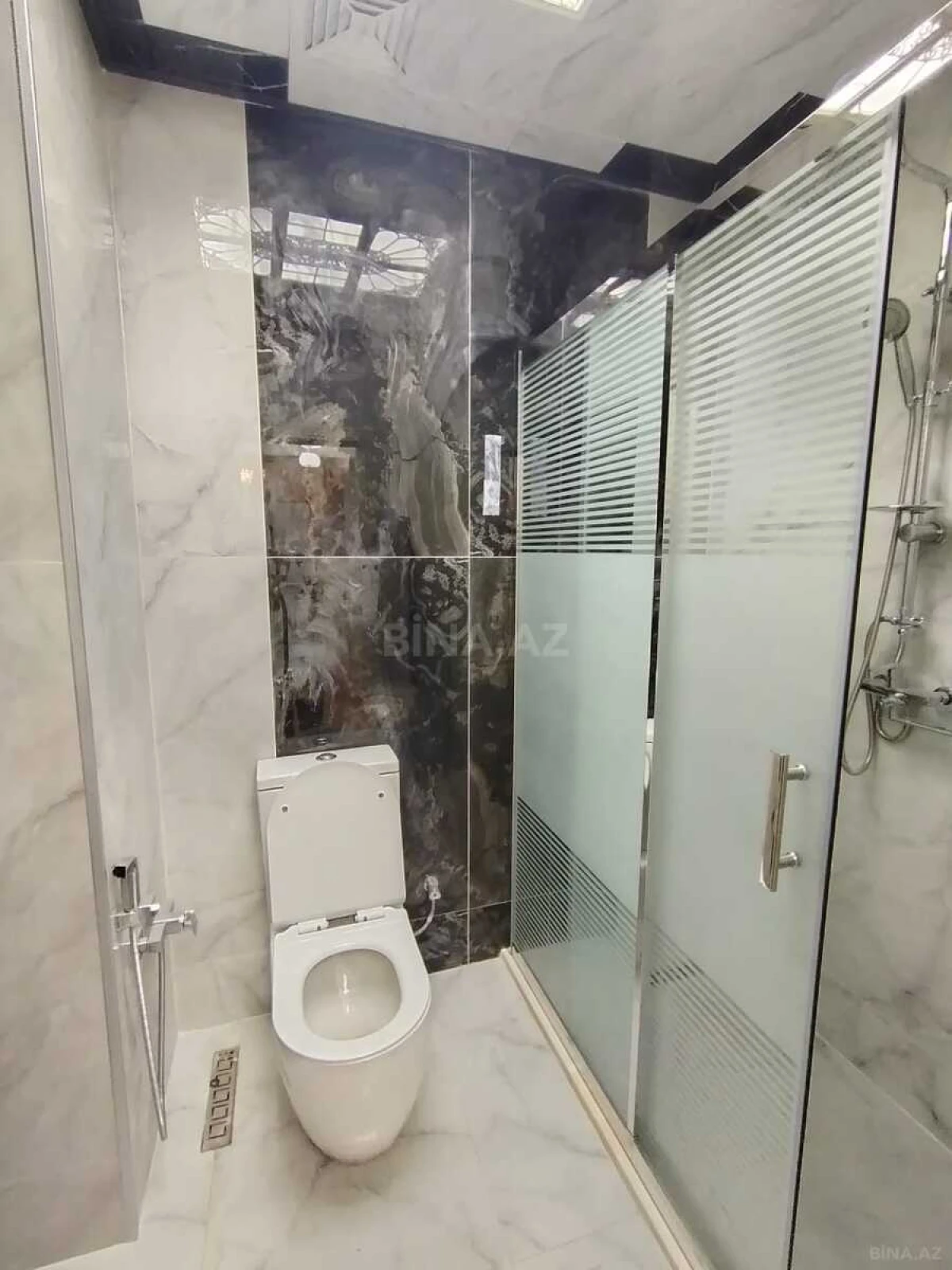 Kirayə verilir 3 otaqlı mənzil 80 m²