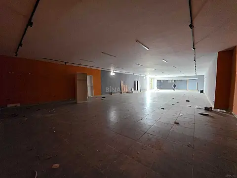 Kirayə verilir obyekt 450 m²