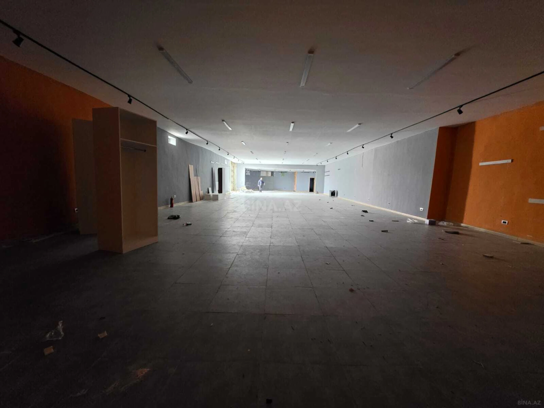 Kirayə verilir obyekt 450 m²