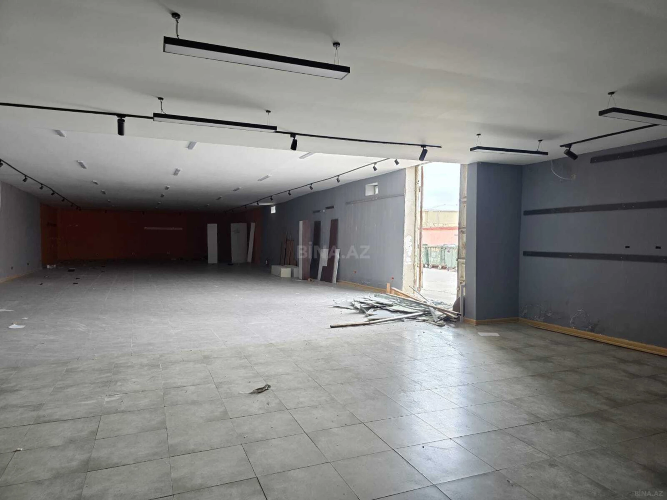 Kirayə verilir obyekt 450 m²