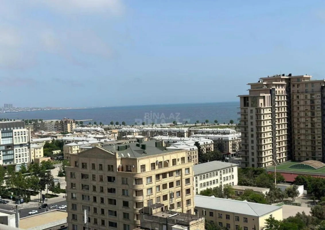 Kirayə verilir 3 otaqlı mənzil 161 m²