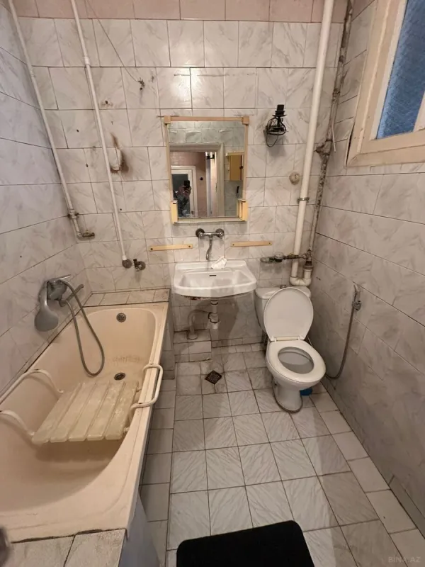 Kirayə verilir 2 otaqlı mənzil 51 m²