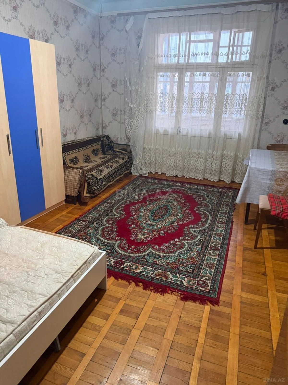 Kirayə verilir 2 otaqlı mənzil 51 m²