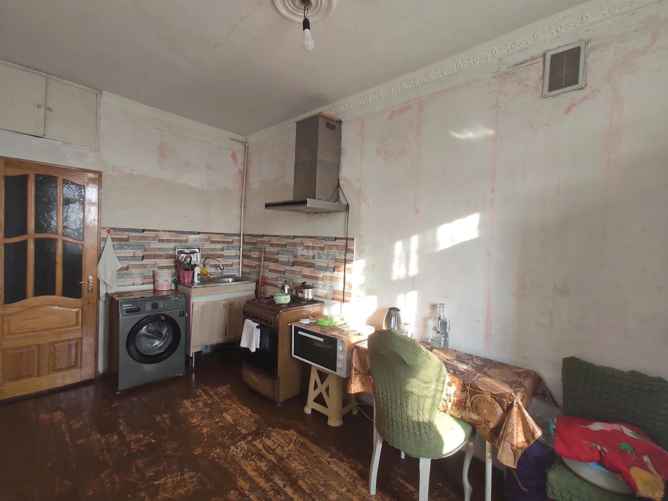 Satılır 2 otaqlı mənzil 64 m²