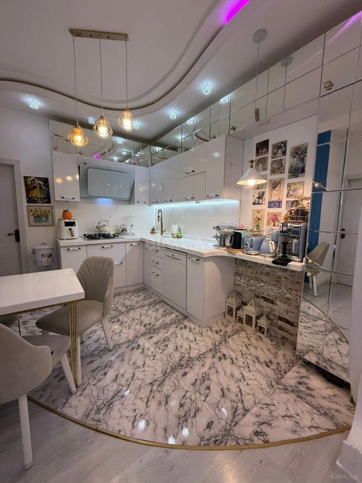 Satılır 3 otaqlı mənzil 90 m²