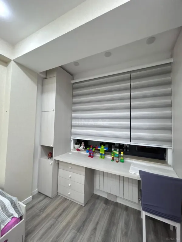 Satılır 3 otaqlı mənzil 116 m²