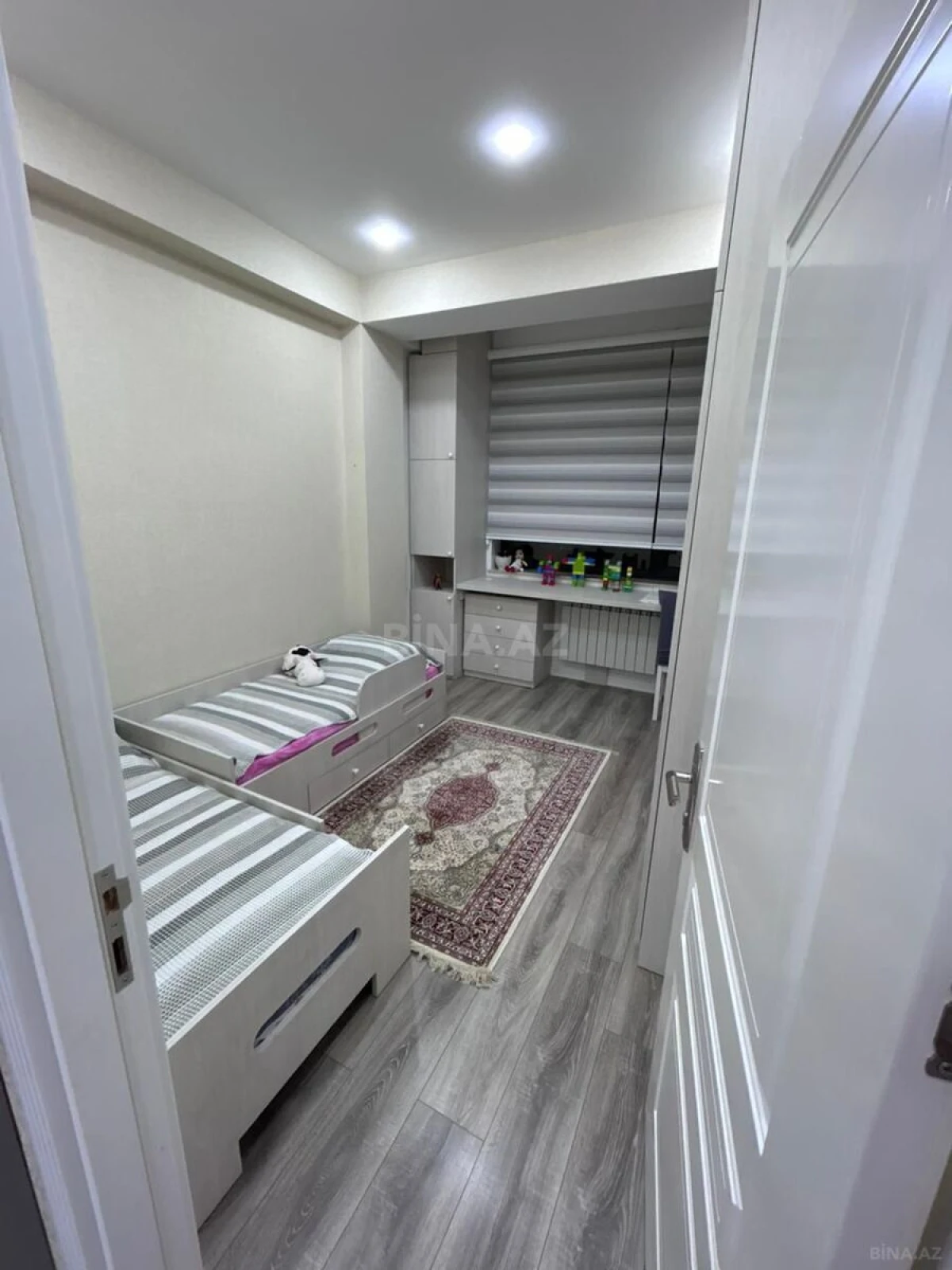 Satılır 3 otaqlı mənzil 116 m²