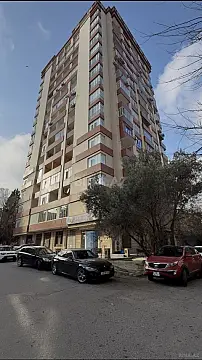 Satılır 2 otaqlı mənzil 92 m² — Bakı, İnşaatçılar 2 otaq 92.00 m²