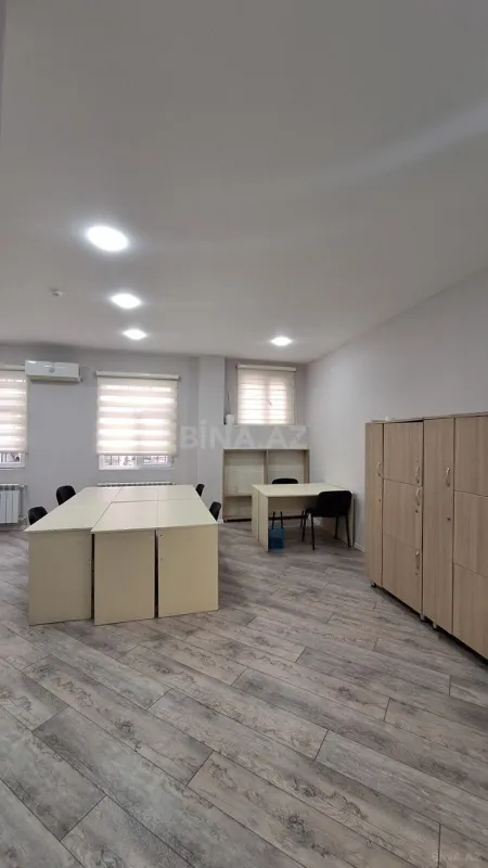 Kirayə verilir 3 otaqlı ofis 100 m²