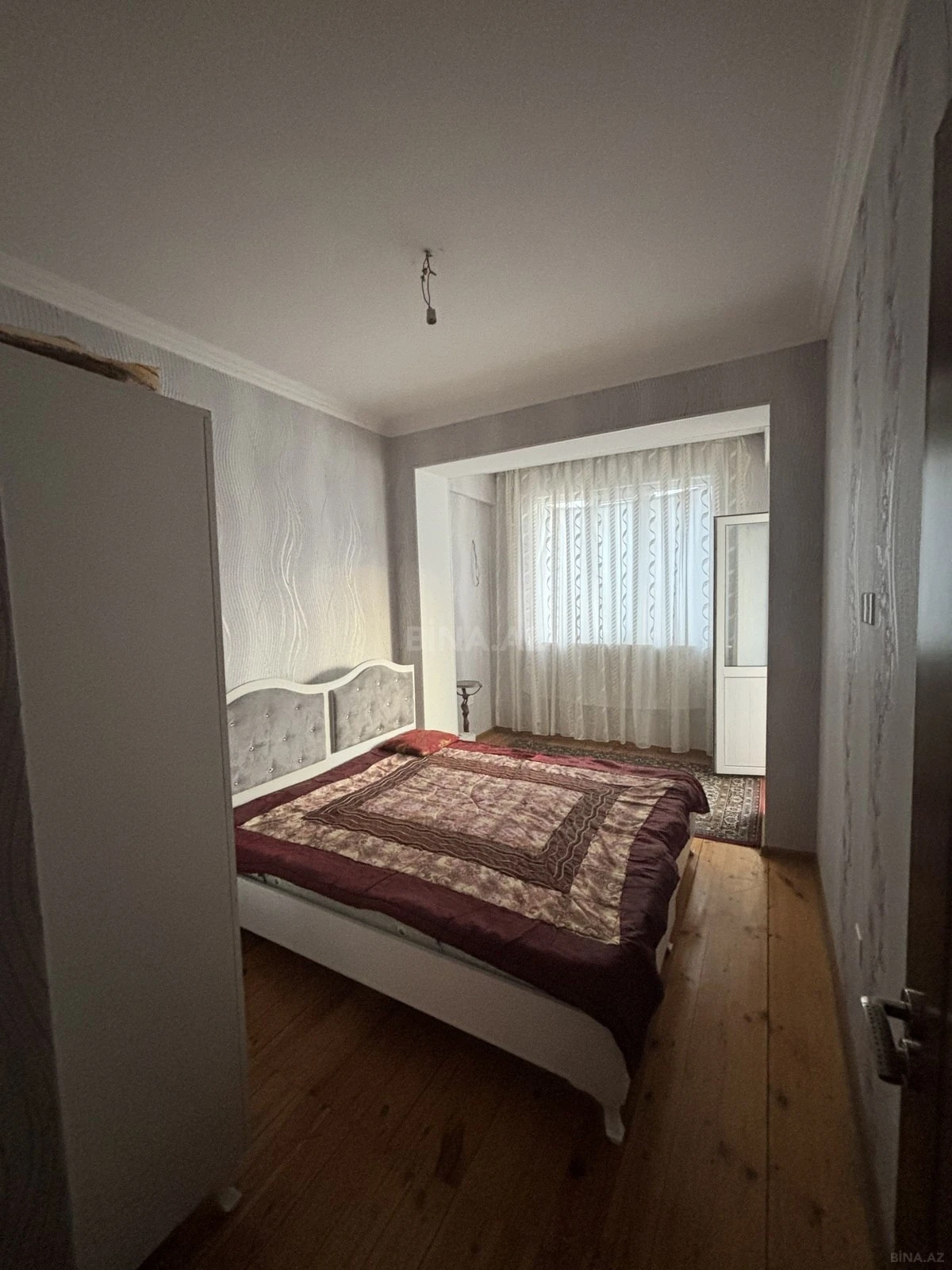 Kirayə verilir 2 otaqlı mənzil 57 m²