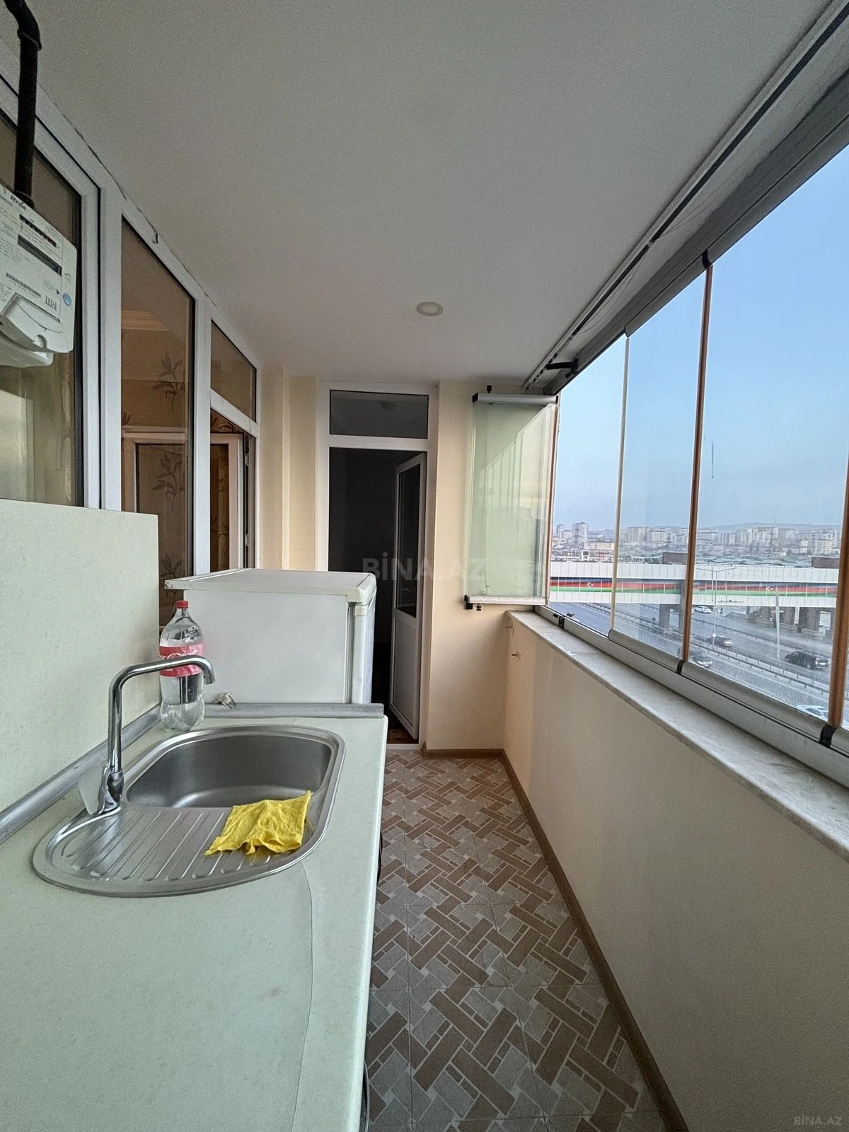 Kirayə verilir 2 otaqlı mənzil 57 m²