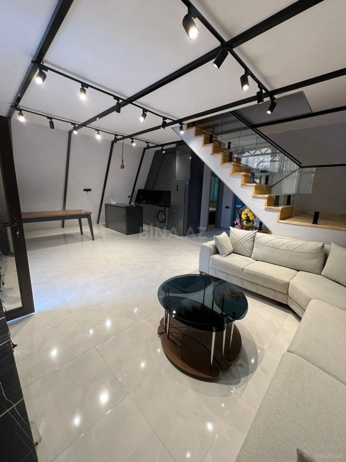 Kirayə verilir 4 otaqlı həyət evi 150 m²