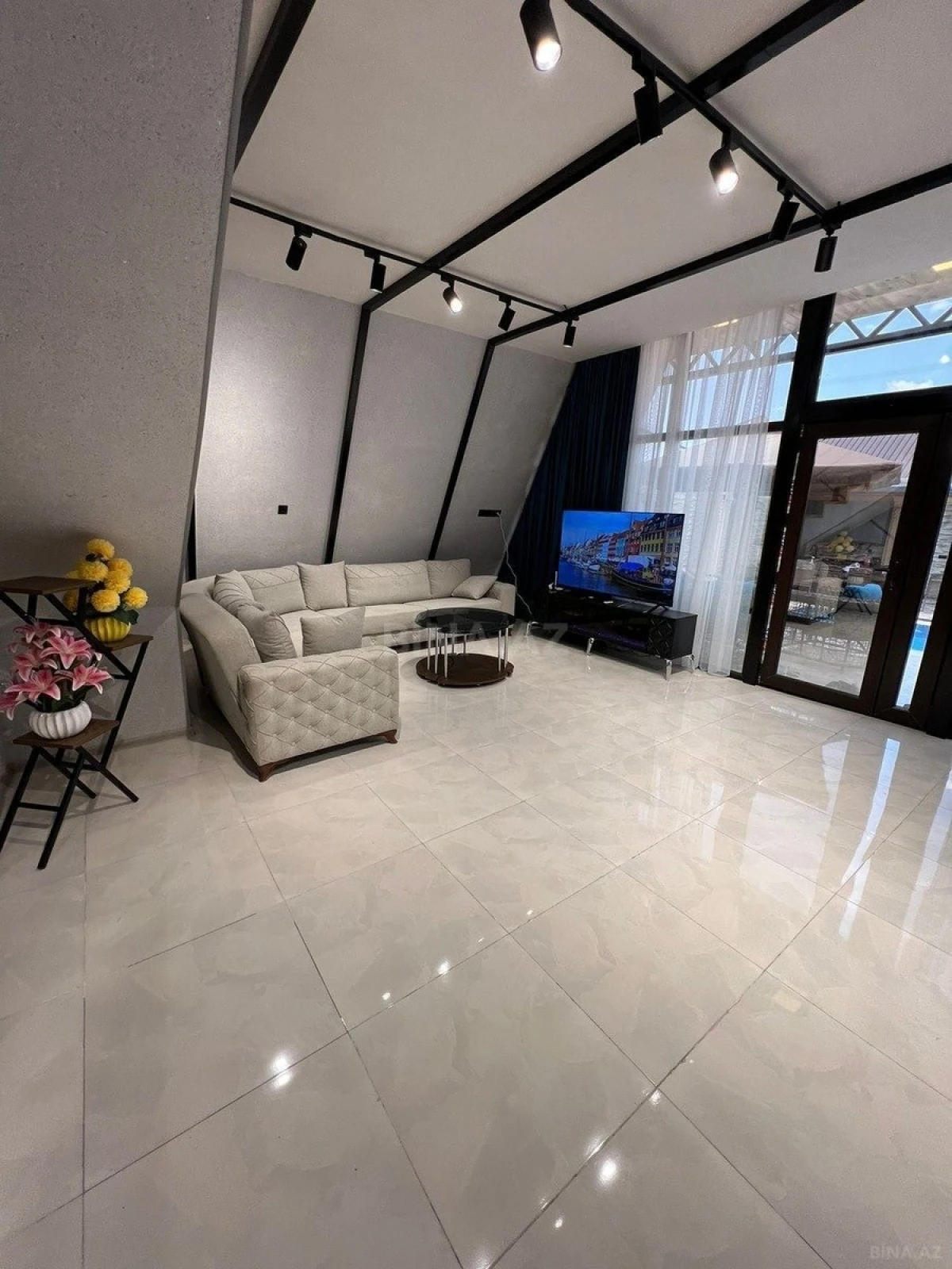 Kirayə verilir 4 otaqlı həyət evi 150 m²