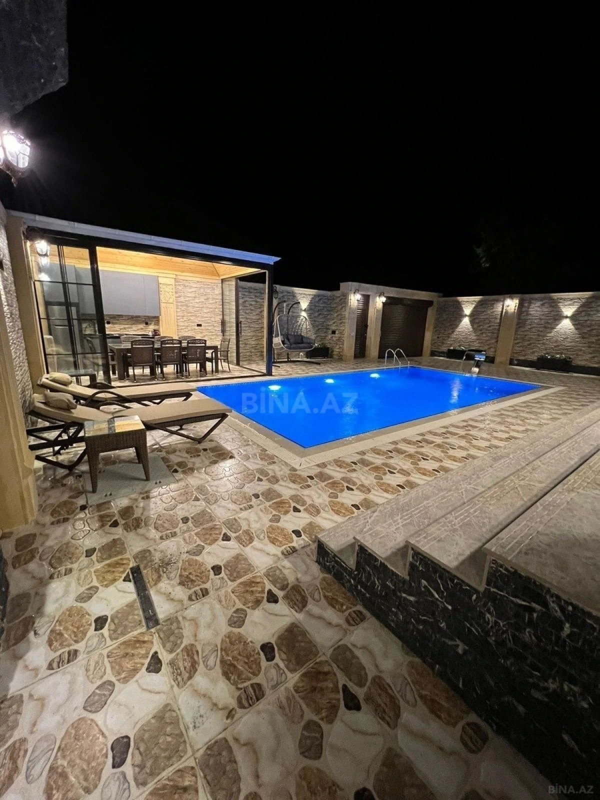 Kirayə verilir 4 otaqlı həyət evi 150 m²