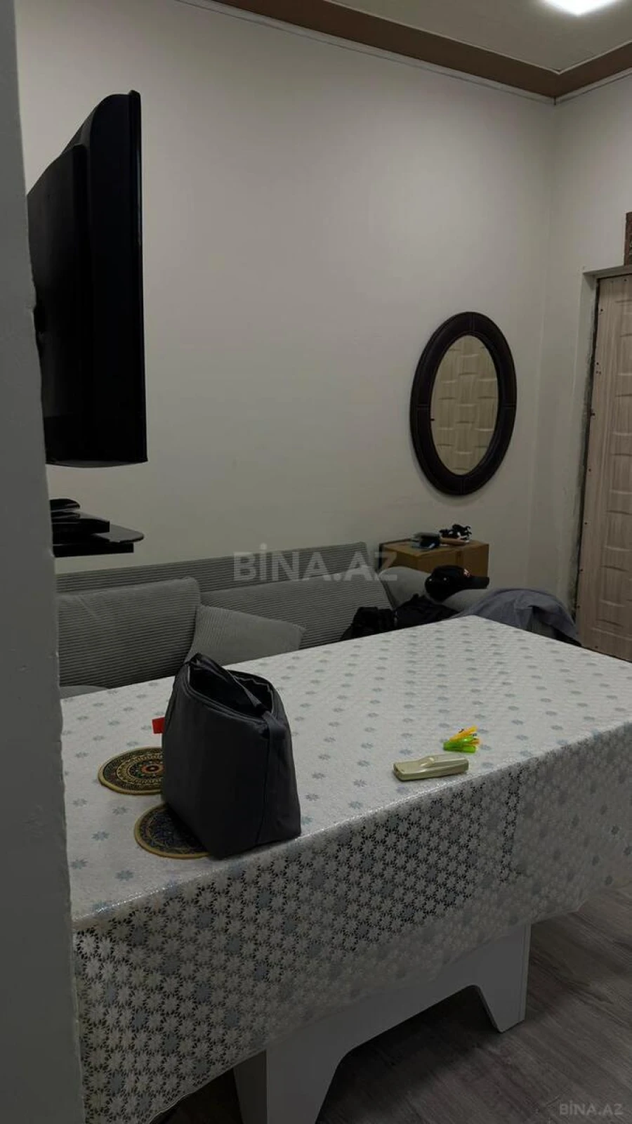 Kirayə verilir 2 otaqlı mənzil 50 m²