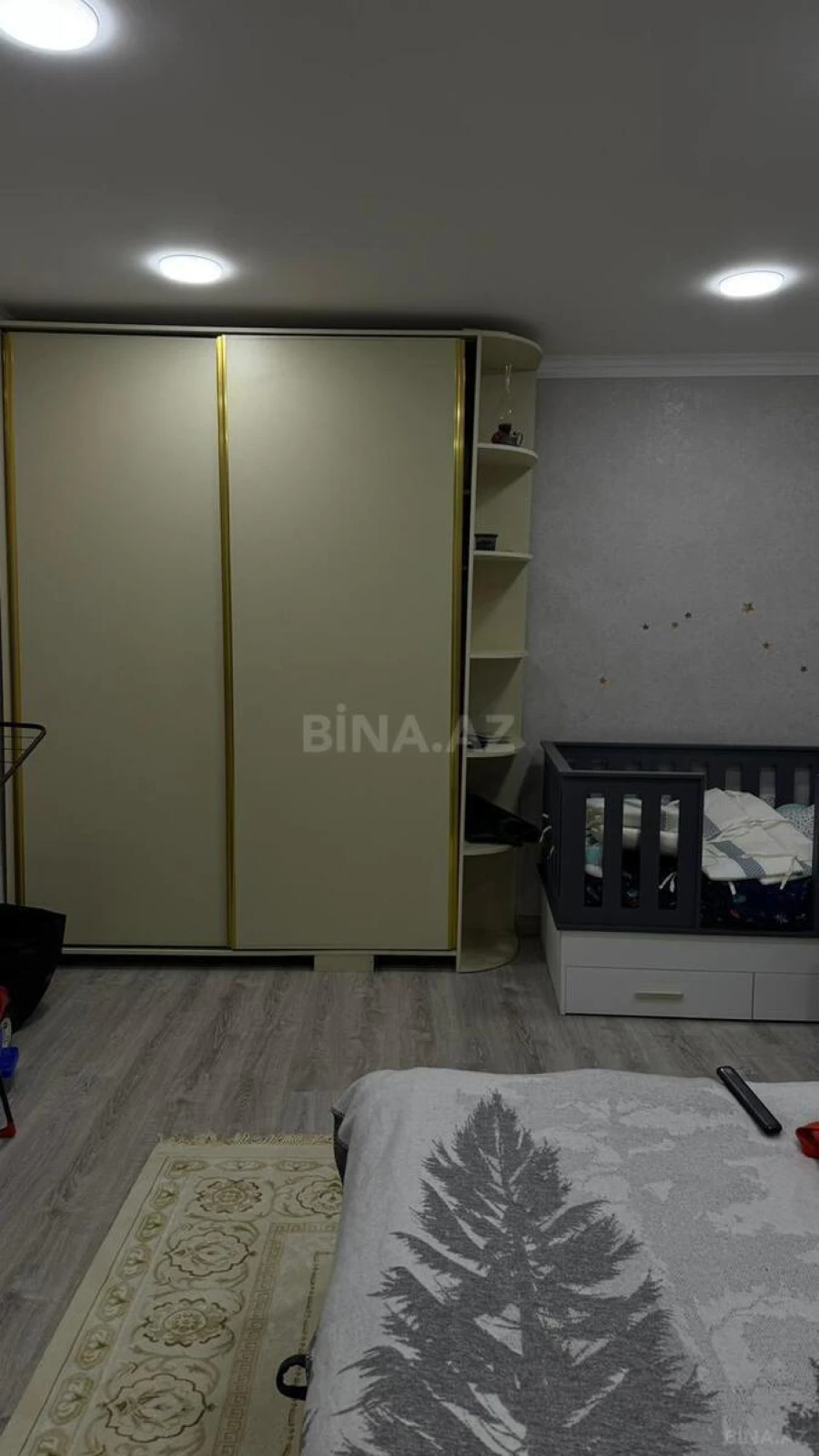 Kirayə verilir 2 otaqlı mənzil 50 m²