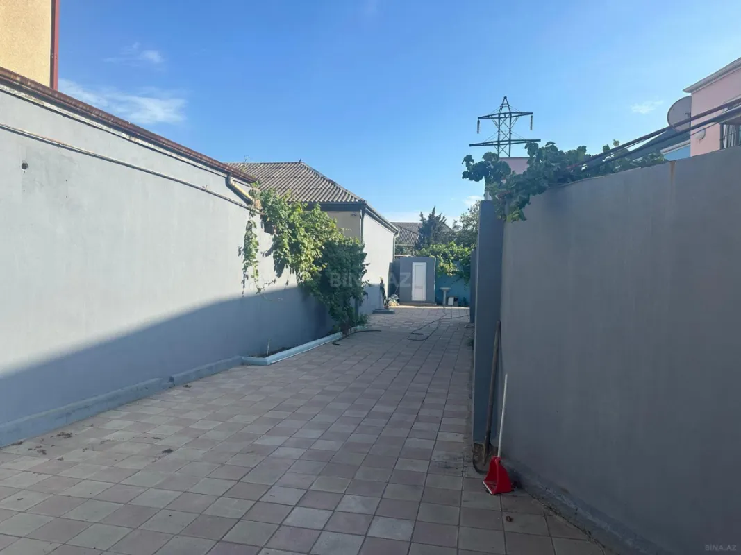 Kirayə verilir 6 otaqlı həyət evi 160 m²