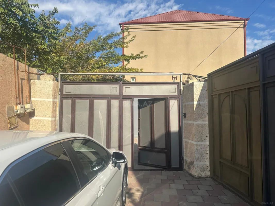 Kirayə verilir 6 otaqlı həyət evi 160 m²